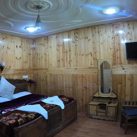 Hotel Barzman Sonāmarg Esterno foto