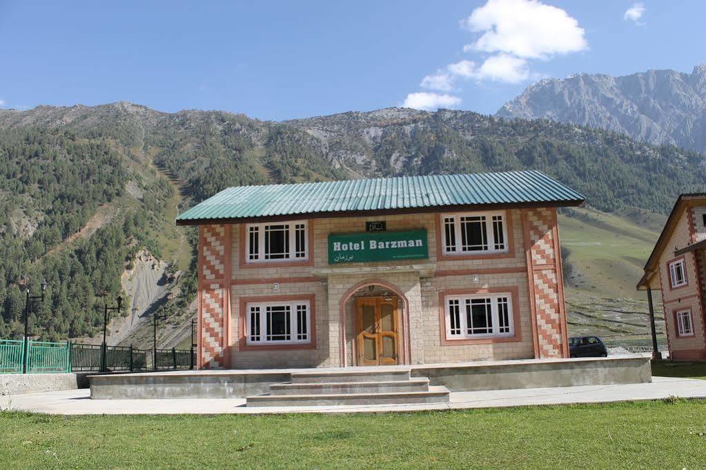 Hotel Barzman Sonāmarg Esterno foto